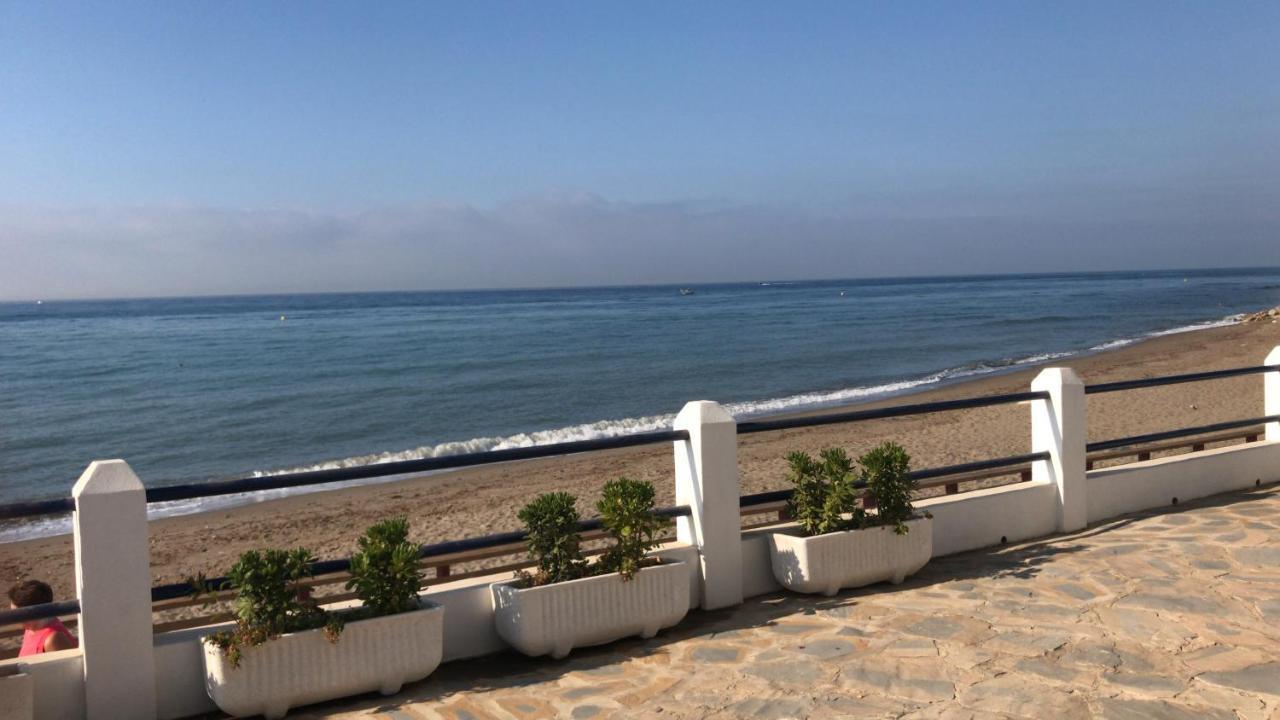 Beach Side Apartments Calahonda Sitio de Calahonda Ngoại thất bức ảnh